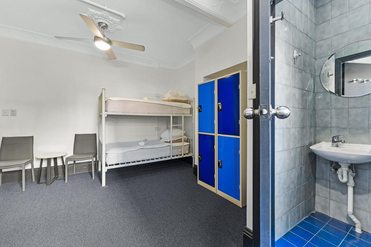 시드니 London Plane Backpackers 호스텔 외부 사진